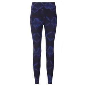 Uniqlo Airism Leggings Buaisou Shades of Japan Shibori Indigo collection Small